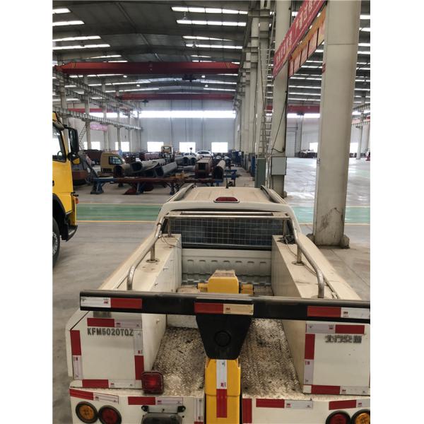 La grúa plana del camión de auxilio de la tonelada multiusos wrecker/5 del euro 3 montó la grúa