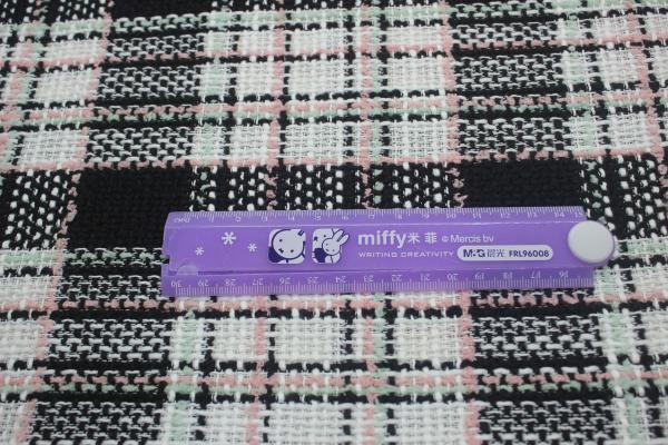 In Stock Yarn Dyed 100 Polyester Fragrant Breeze Tweedy Fabric for Women's Autumn and Winter Coat Clothing