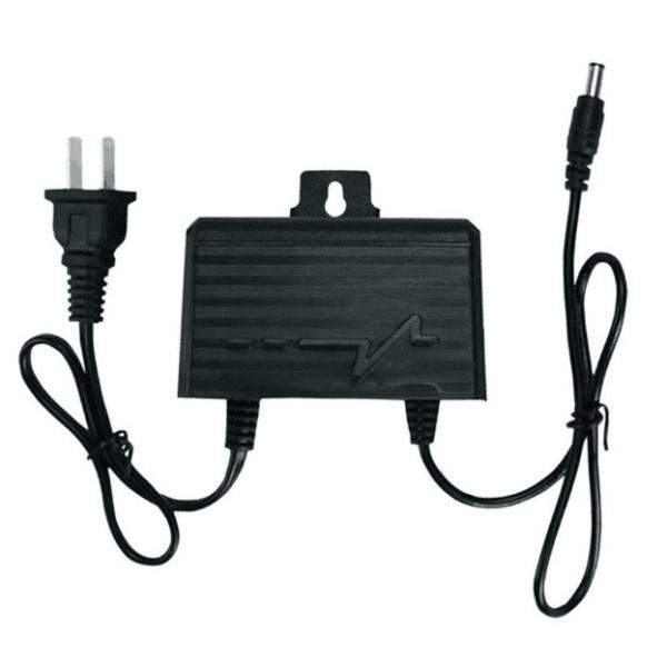 12V 2A Pre-Waterproof Rainproof Adapter with CE Certification and 24W Output Current