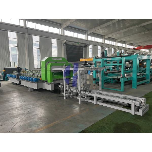 Premium 1110 Glazed Roofing Tile Forming Machine With 11kw Servo Motor PLC Control