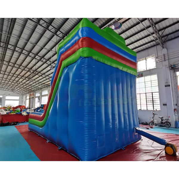 Les enfants commerciaux de terrain de jeu d'arrière-cour de carnaval rebondissent la Chambre