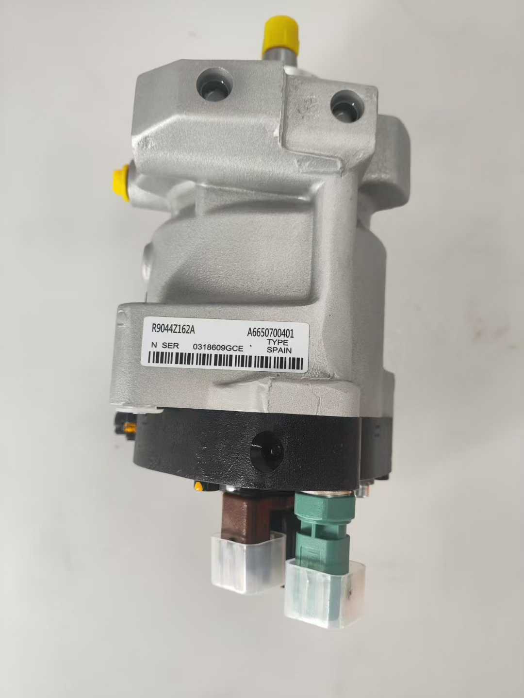 A6650700401 Fuel Injection Pump for Mercedes-Benz OM926LA 6650700401