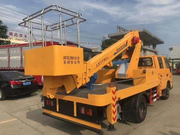 Isuzu 18-20m Aerial Platform Truck Mounted Telescopic Boom Man Lift Truck