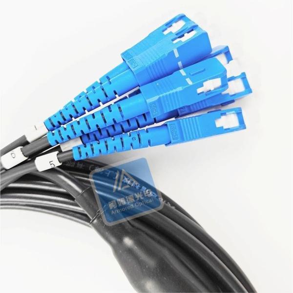 4F 5,0 mm Single Mode câble blindé en fibre optique à queue de porc SC UPC LSZH Micro spirale