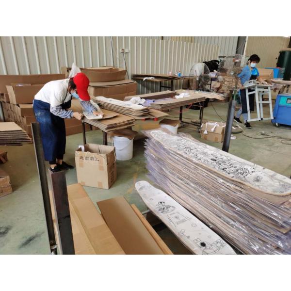 New Design Wholesale 7 Ply Maple Land Cruiser Surfskate Skateboard Adult