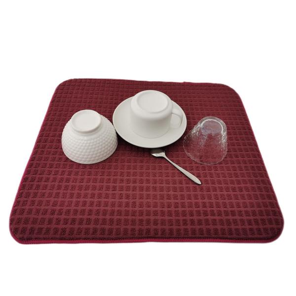 Plat rouge d'ustensile de cuisine de grille de protecteur de vaisselle séchant