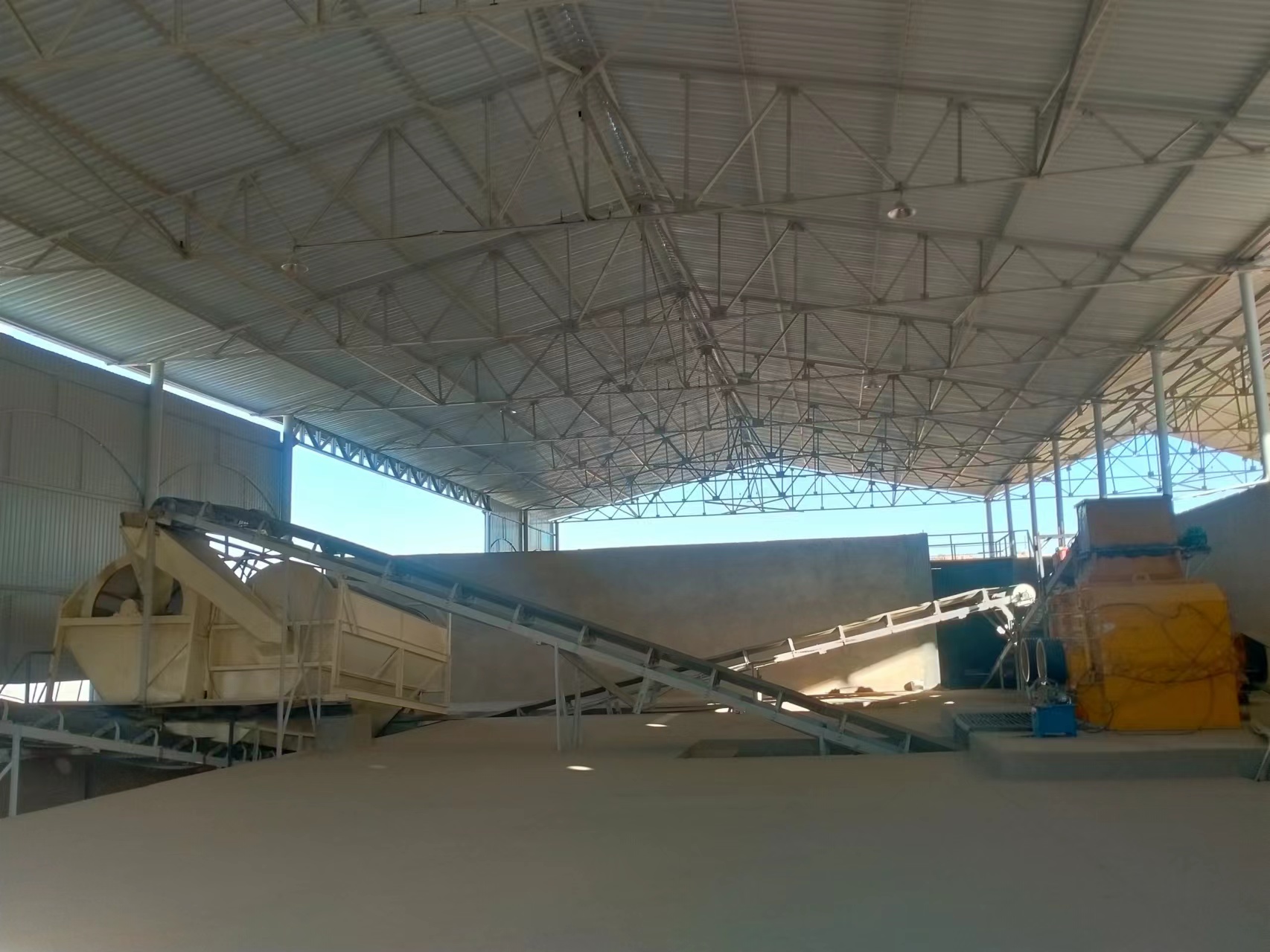 Машина делать красного кирпича сетки 5.5KW 7.5KW ролика производственной линии кирпича глины