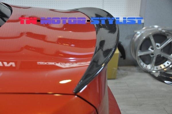 Крыло ПРЕДСТАВЛЕНИЯ BMW E82 135i