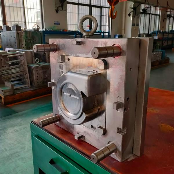 ABS Thermoplastic Plastic Injection Mold With H13 Steel Material