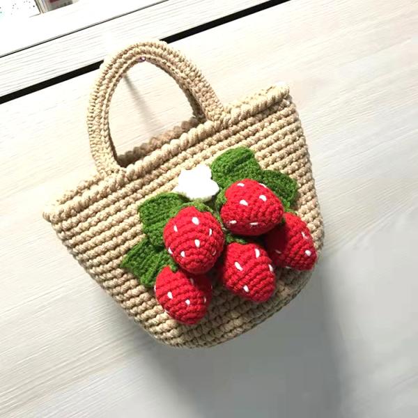 Brown Wool Hand Woven Bags 3D Strawberry For Girls 13cm×14cm