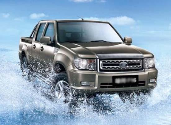 Gasoline Engine Double Cabin 4x4 Pickup Truck Left Hand Driving Euro IV Standard