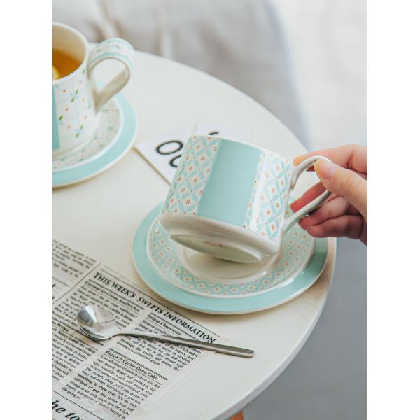 Simple Blue Ceramic Cup And Saucer Set For Cappuccino Or Tea In Europe Design