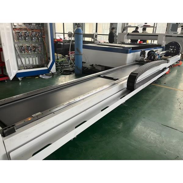 Cutting Tube Metal Materials 5KW 3015 Auto Focus Laser Cutting Machine with 1500mmX3000mm Working Area Dst Supported