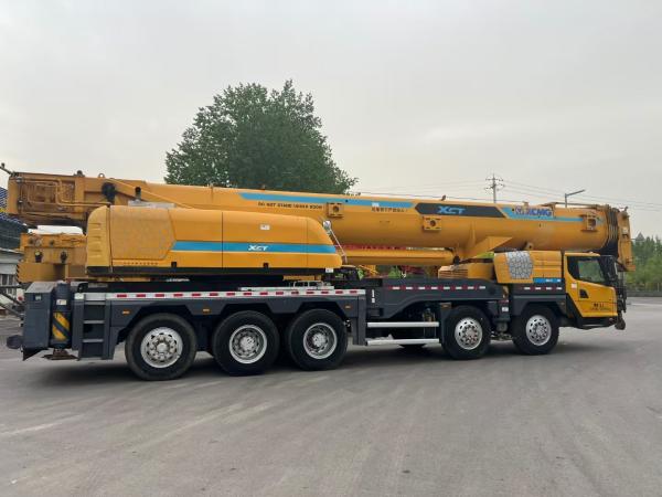 High Efficient 2020 Truck Crane 130 Ton XCMG Lift For Sale