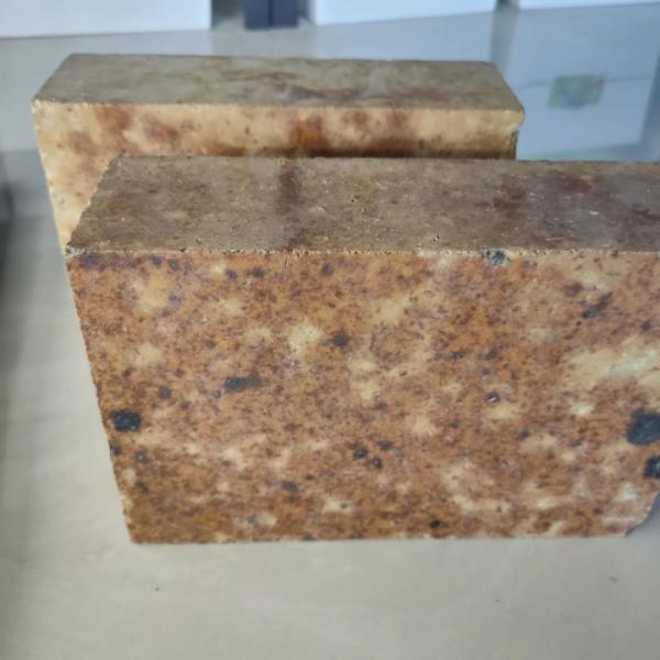 Отличная термостойкость карбида кремния муллитный кирпич для пеллетных печей