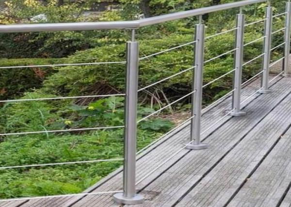 Energy Conservation Stainless Steel Guardrail , Stainless Steel Banister Easy Maintenance