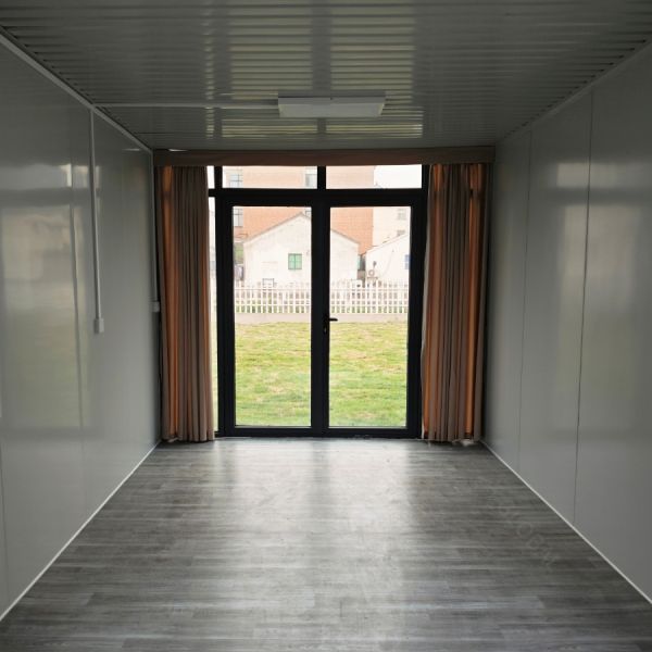 Multi-Unit Prefabricated Workforce Apartment: 2-Story Combined Modular Dormitory with Walkway Balcony for Large-Scale Construction Sites