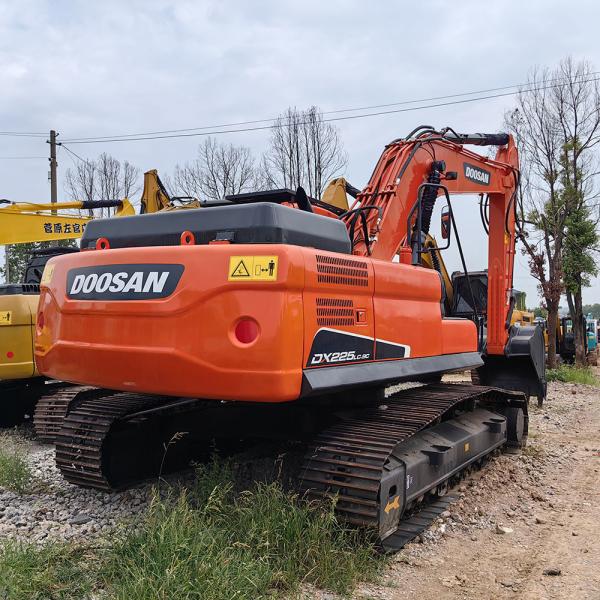 Used Doosan DX225LC Excavator Original 22.5 Tons Excavator For Construction