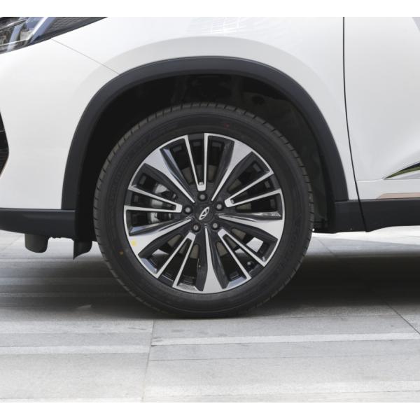 Места SUV версии 5 Chery TIGGO 8 PRO 2022 390T 254HP 4WD обширных