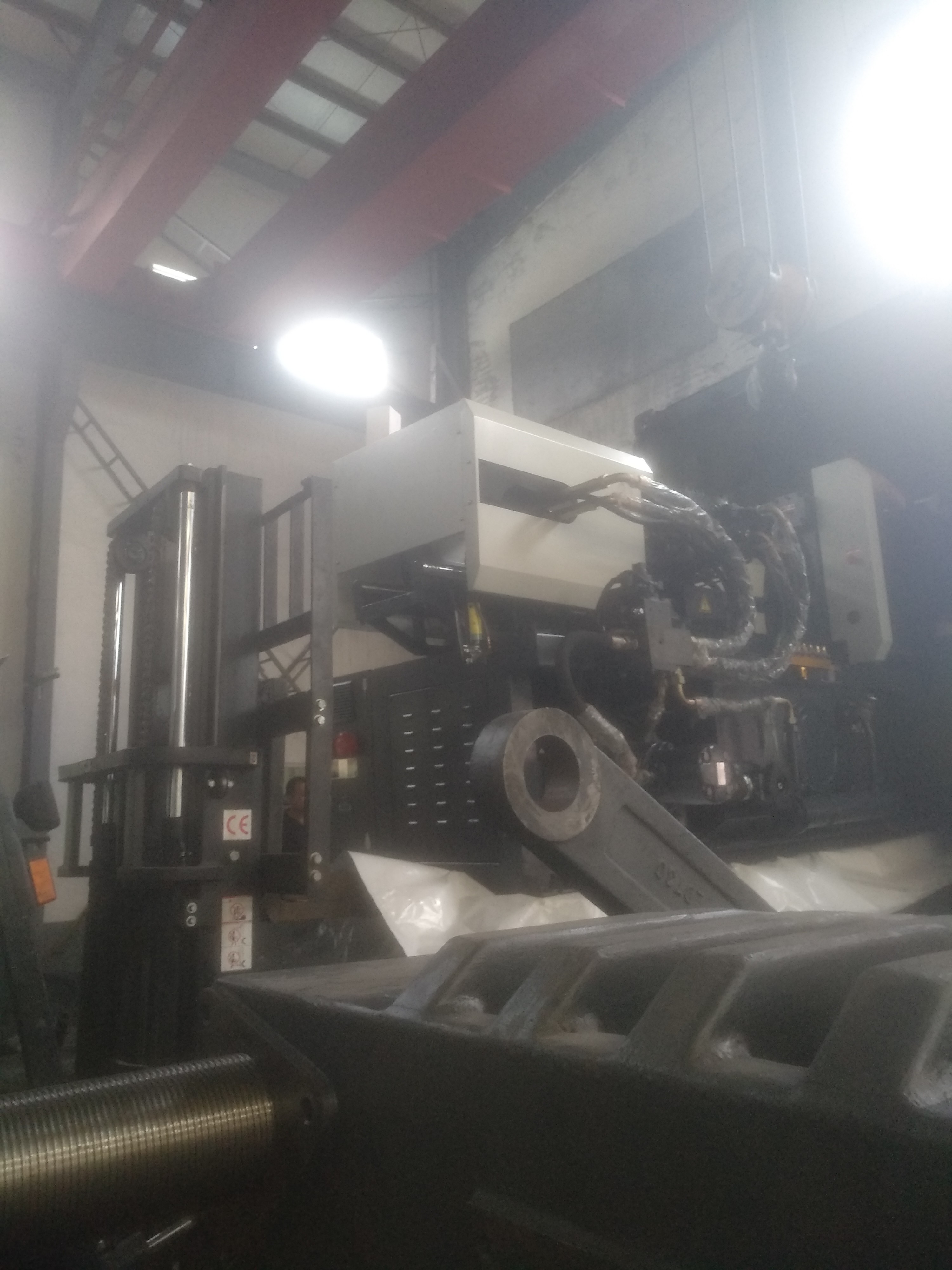 Стальной инжекционный метод литья отливает одиночные полости в форму для делать таза домочадца