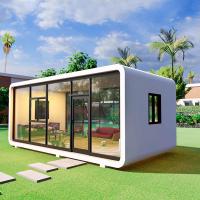 快適さとスタイルの完璧な組み合わせを体験する FULL-KING Apple Cabin House