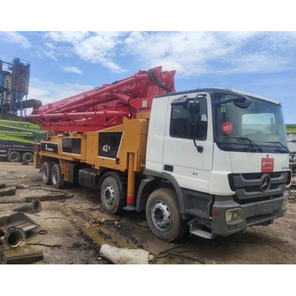 Compact Structure Putzmeister Concrete Pump Truck Cylinder Type Intelligent Electrical Control