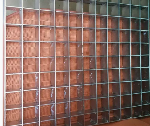 Heavy Duty Hot Dip Galvanized Steel Grating with Serrated Surface for Industrial Drainage