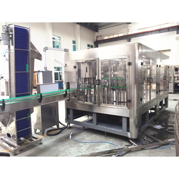 8.07KW Carbonated производственная линия безалкогольного напитка, машина завалки воды соды 8000BPH 500ml разливая по бутылкам