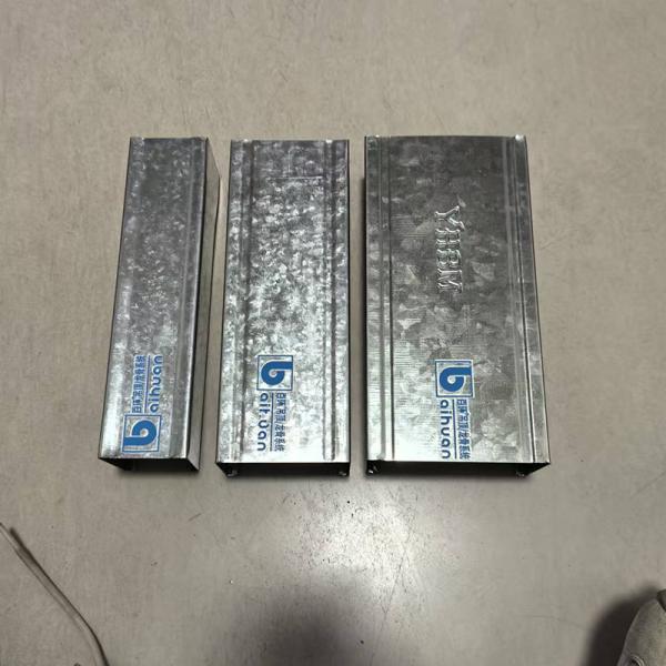 Customization And Corrosion Resistance Metal Stud Base Track / Stud And Track Wall