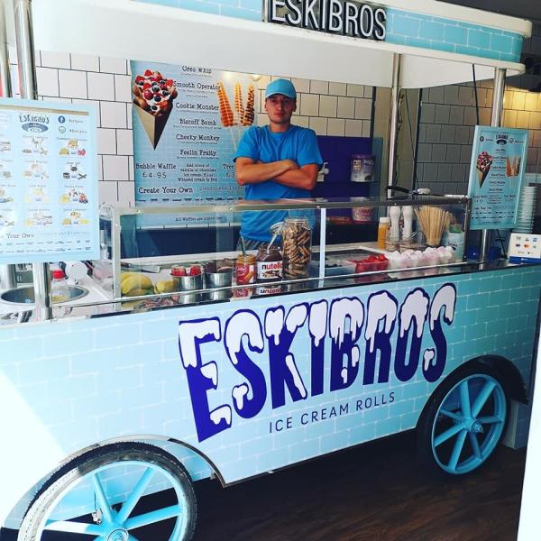 Chinese Ice Cream Mobile Cheap Price Street Crepe Fast Food Cart Tricycle Mobile Food Truck