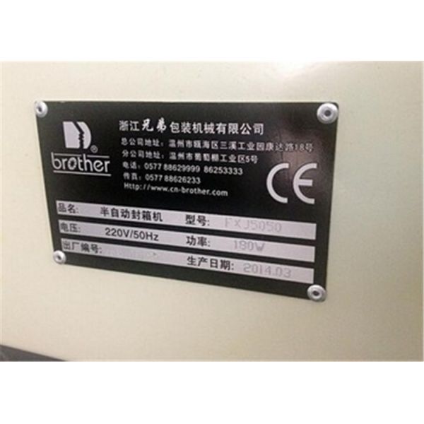 Semi Automatic Bottle Blowing Machine PET Plastic Bottle Blow Molding Machine