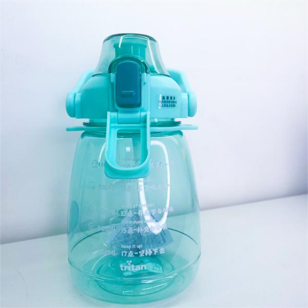 High Appearance Level Large Capacity Plastic Red Sippy Cup Water Bottle for Students
