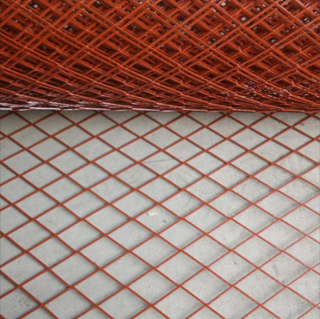 Expanded Metal Mesh Durable and Ventilated for Flooring and Safety Applications