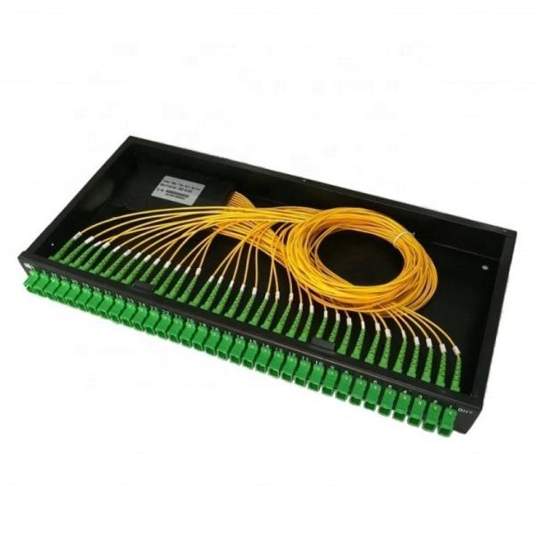 FTTH 16 Cores Sc APC Simplex Fibra Óptica Splicing caixa de distribuição Tamanho 235 * 125 * 50mm