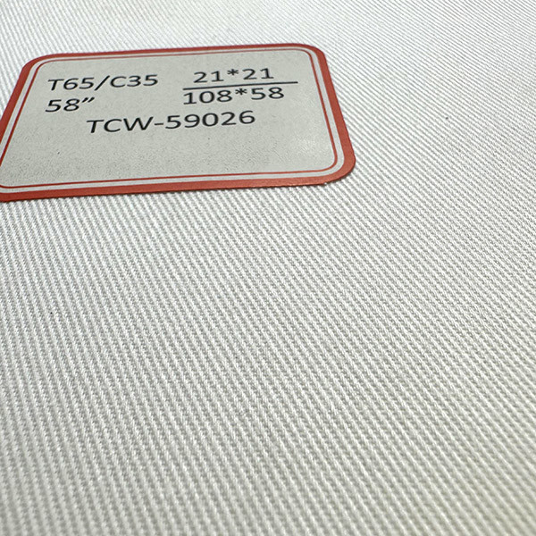 21S 150CM Polyester Cotton Bleached Medical Clothing Fabric