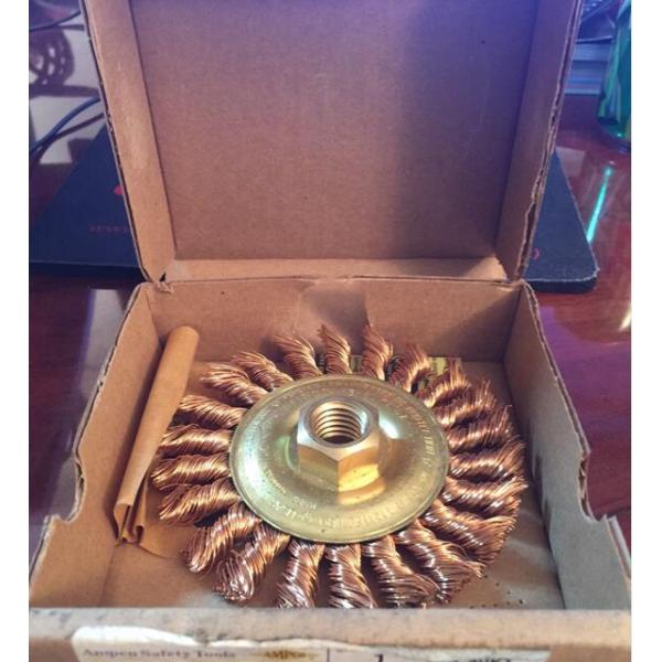 Bronze Knotted Wire Wheel Brush / Twist Knot Wire Brush With 16mm Arbor Hole