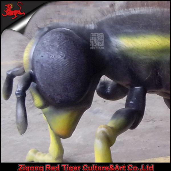 Аниматронные модели насекомых Big Bugs Fly Children Age Инфракрасный сенсорный контроль