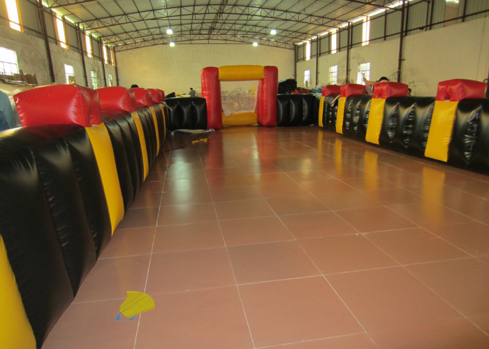 Смешной двор Inflatables футбола, футбольное поле крупного плана огнестойкость 12 x 6m
