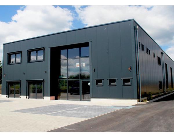 Modern Steel Structure Building Mix Used For Office Workshops With Sandwich Panel