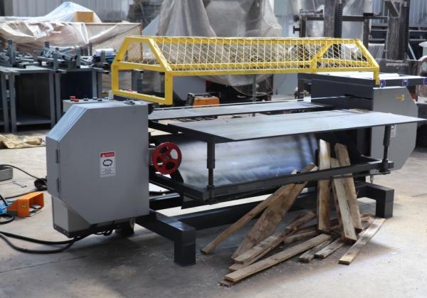 A pálete de madeira elétrica que desmonta a máquina de corte do prego, pálete Dismantler viu para a venda