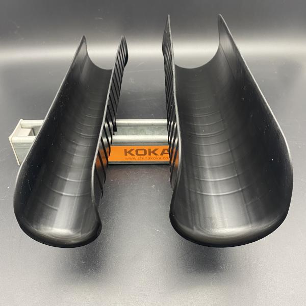 Plastic Black Bronco Insulation Tube Pipe Saddle