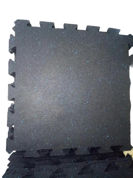 980*980mm Puzzle Gym Floor Tiles 15mm / 20mm Composite Rubber Flooring