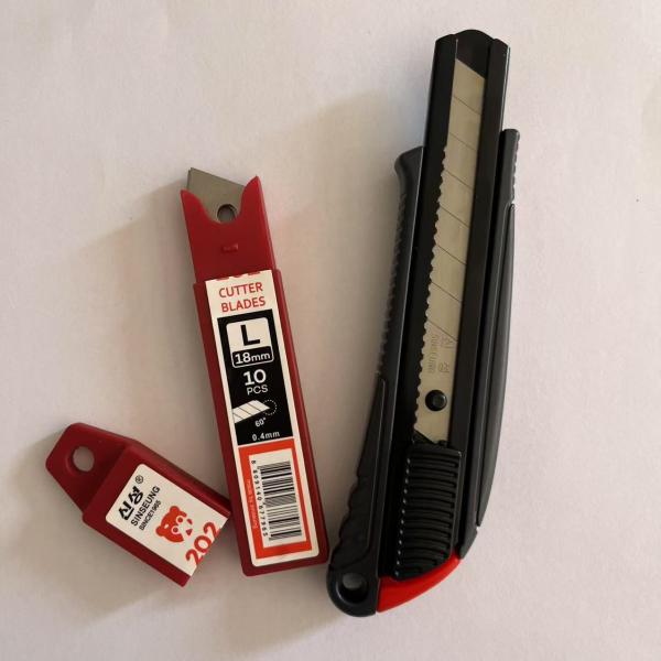 0.4 Mm Thickness 18mm Knife Blades Fits Most Knives 8 Segments