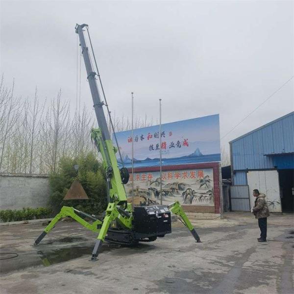 8 Ton Electric Diesel Tracked Spider levantan la elevación aérea de la araña resistente para los emplazamientos de la obra