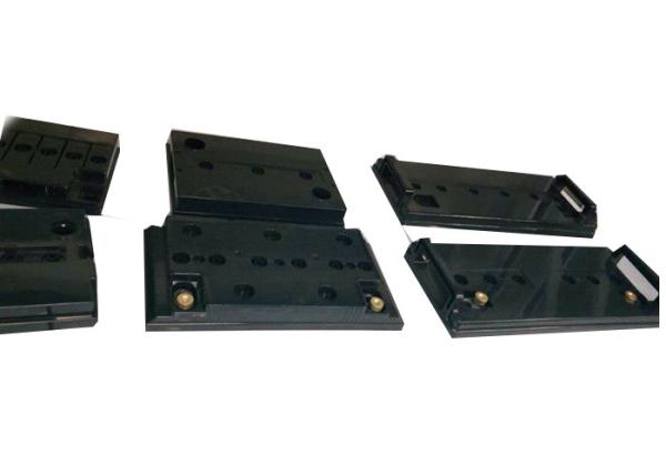 Durable Plastic Injection Moulding Die Makers , 4 Cavity Hot Runner Injection Molding