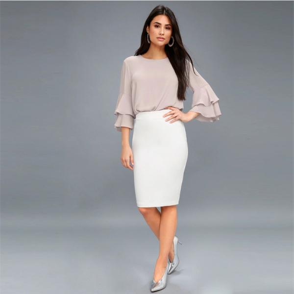 Одежда дам Гуанчжоу верхняя часть 3 рукавов квартала расположенная ярусами