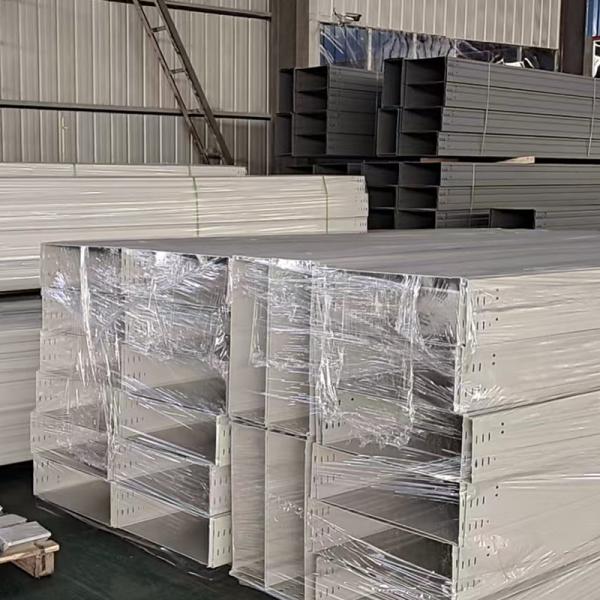 100mm-1000mm Powder Coating Cable Tray Fireproofing With High Impact Resistance And Noise Reduction