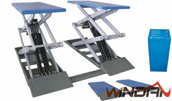 Ultra Thin Structure Hydraulic Car Lift explosion-proof For 3.0T Lifting Capacity