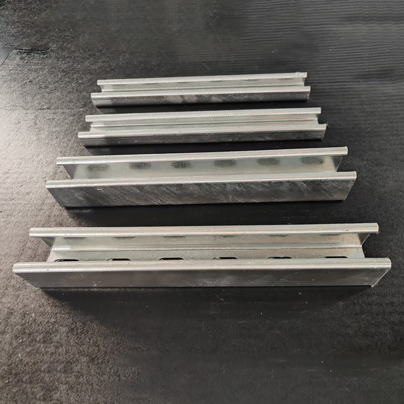 High Strength Unistrut C Channel Galvanized Zinc Alloy Slotted C Channel For Construction