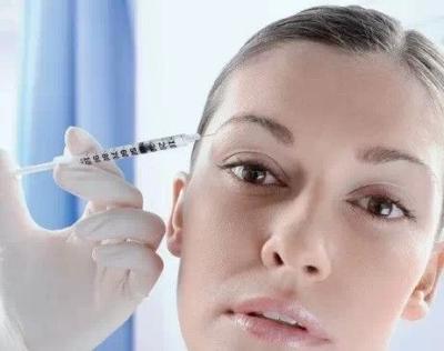 stable cross-linked Hyaluronic acid filler Anti-wrinkle long-term effective